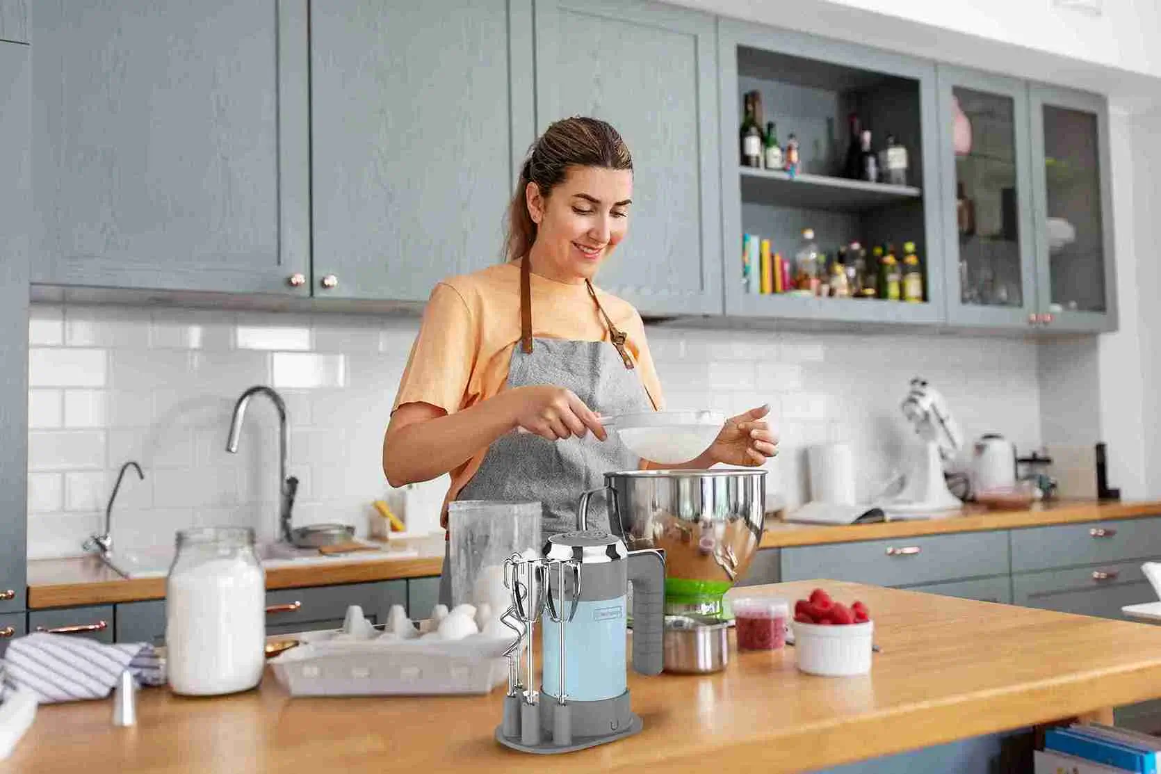 Westinghouse 350W hand mixer with 4 speeds and stainless steel beaters - Image 6